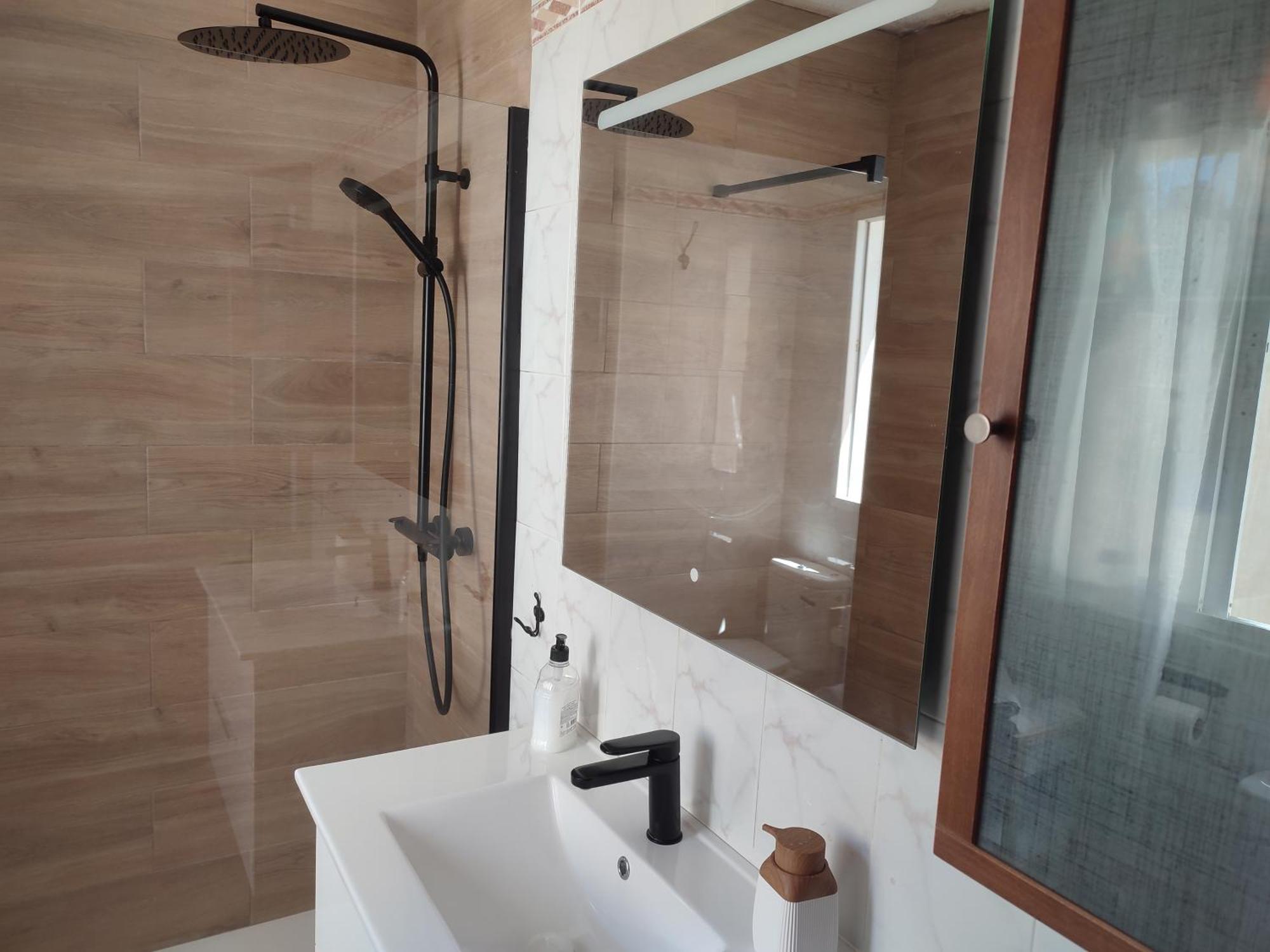 Apt Guadalhorce By Malaga Picasso Rentals Selection Exterior photo